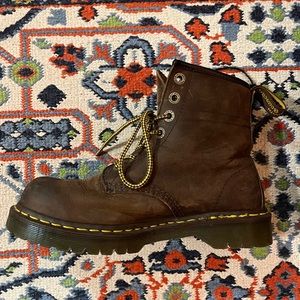 Industrial brown doc martens !